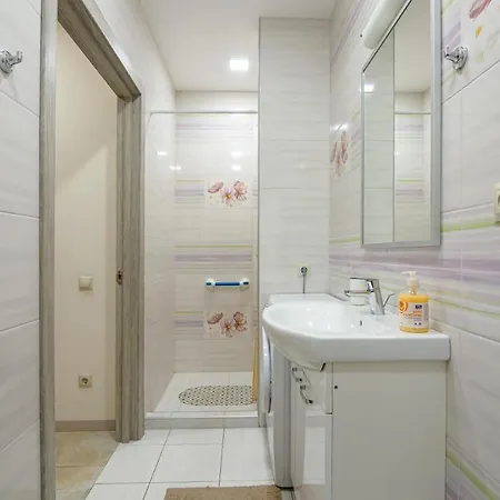 Colored Balloons - 3 Bedrooms, 3 Bathrooms, Equipped Large Leopoli