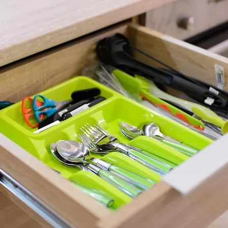 Colored Balloons - 3 Bedrooms, 3 Bathrooms, Equipped Large * Lviv