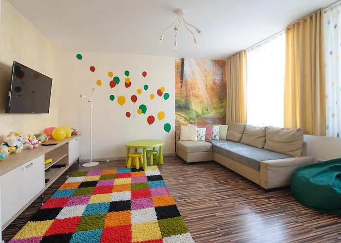 Colored Balloons - 3 Bedrooms, 3 Bathrooms, Equipped Large Lägenhet
