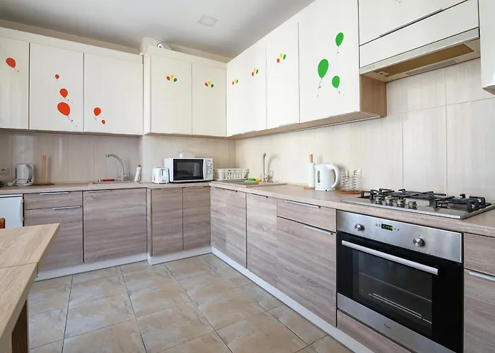 Colored Balloons - 3 Bedrooms, 3 Bathrooms, Equipped Large Apartamento *