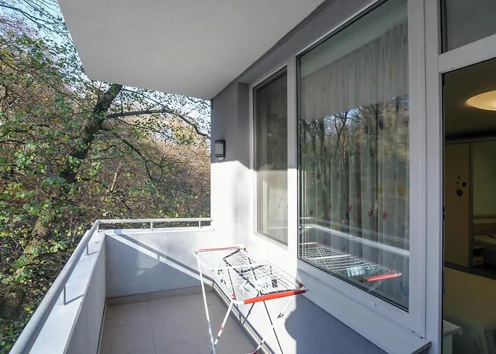 Apartamento Colored Balloons - 3 Bedrooms, 3 Bathrooms, Equipped Large Lviv