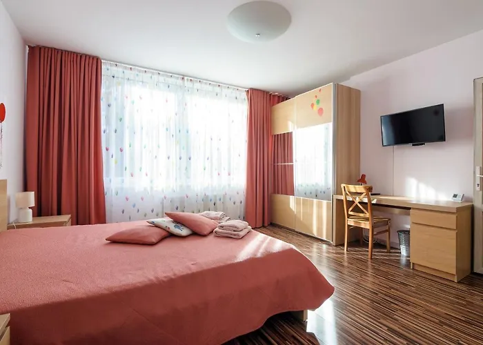 Lägenhet Colored Balloons - 3 Bedrooms, 3 Bathrooms, Equipped Large Lviv