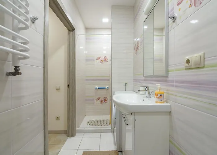 Colored Balloons - 3 Bedrooms, 3 Bathrooms, Equipped Large Lviv